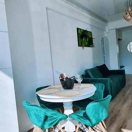 Апартаменты Eva By Building Stefan Ii Mamaia Nord *